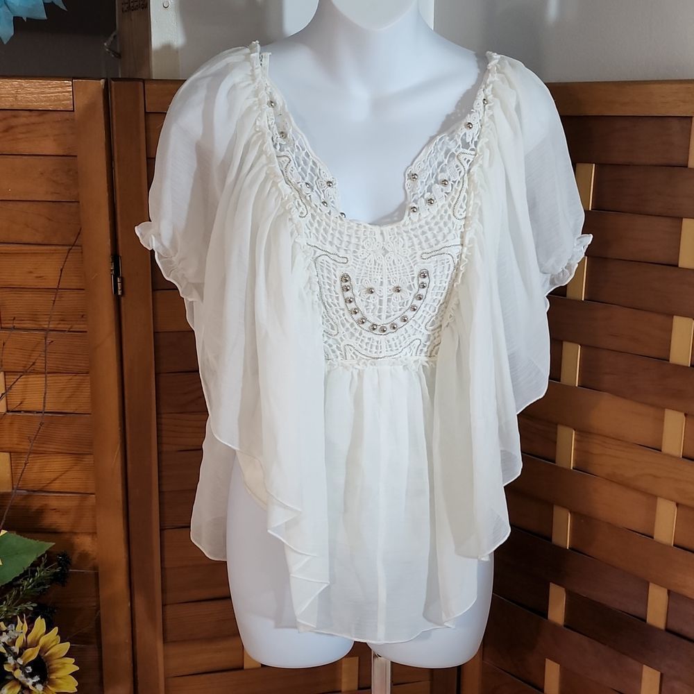 Studio Y  brand White chiffon Blouse